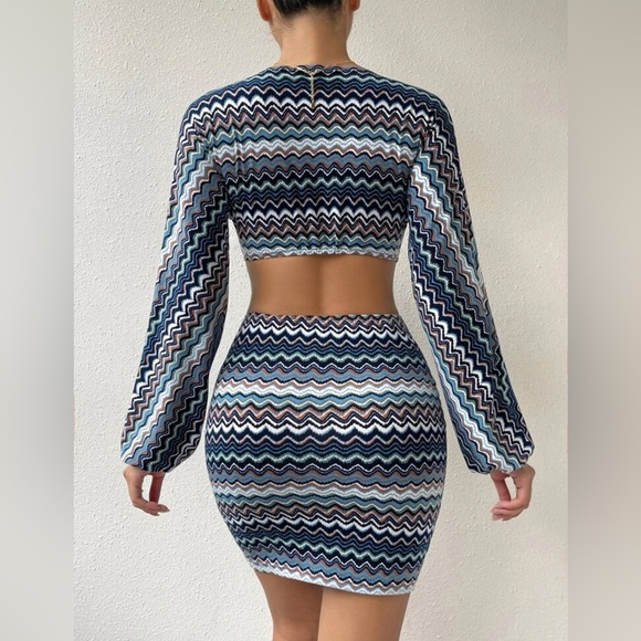 ❤️NWT❤️ Ring Linked Cut Out Bodycon Dress - Size XS - Picture 3 of 5